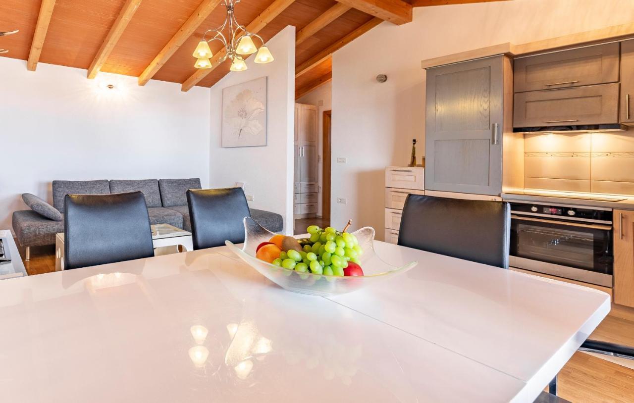 Apartment Larst Medulin