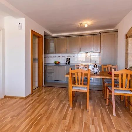 Apartments Larst Medulin Extérieur photo