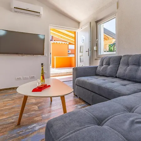 Apartments Larst Medulin Extérieur photo