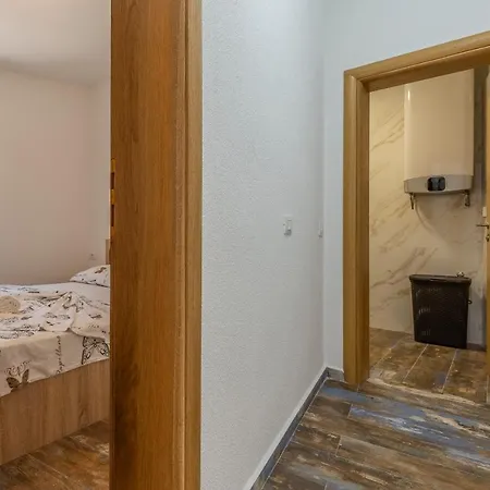 Apartments Larst Medulin Extérieur photo