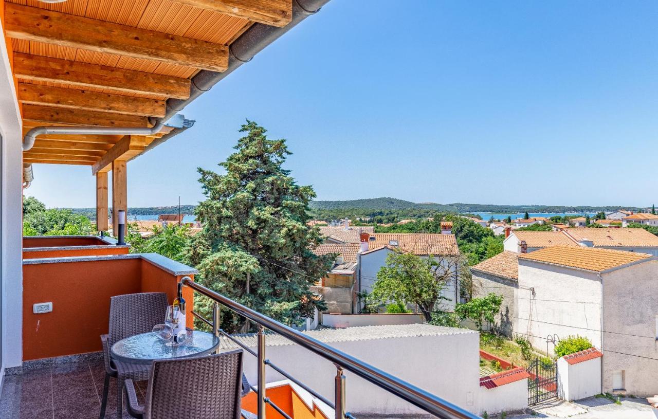 Apartman Larst