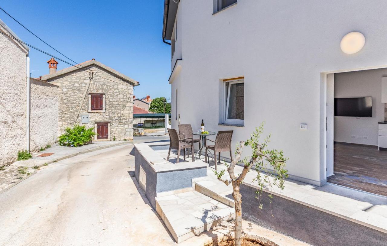 Apartman Larst