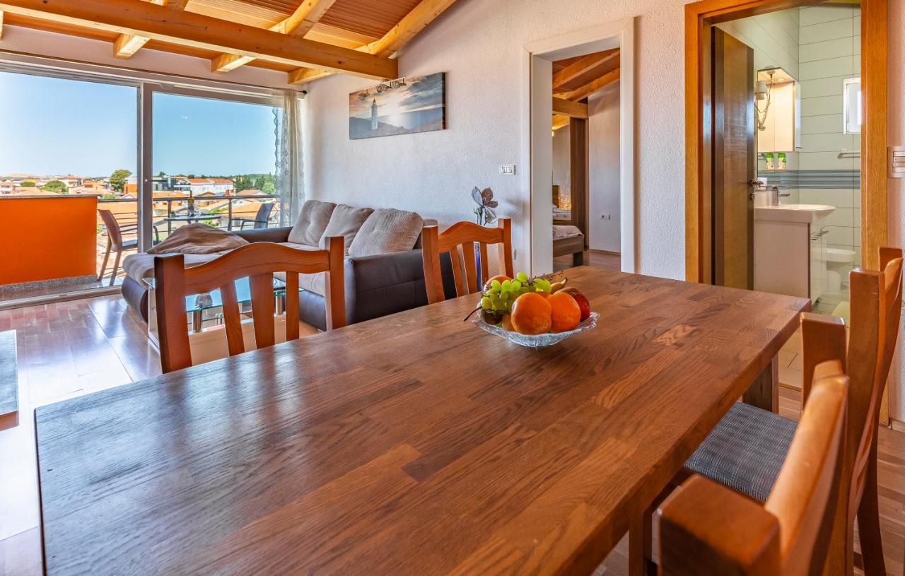 Apartman Larst *